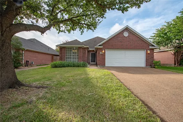 214 Augsburg CT, College Station, TX 77845