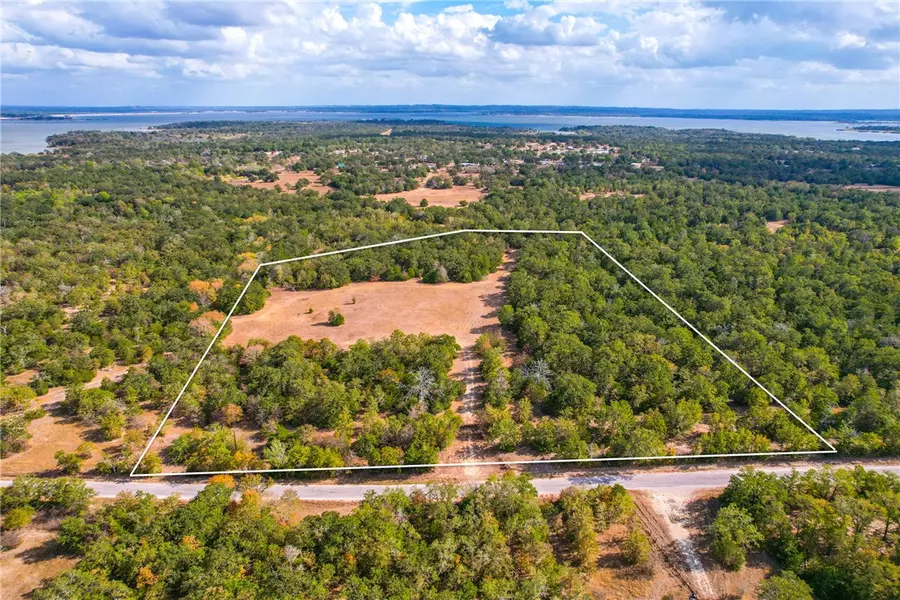 Tract 6 CR 415, Somerville, TX 77879