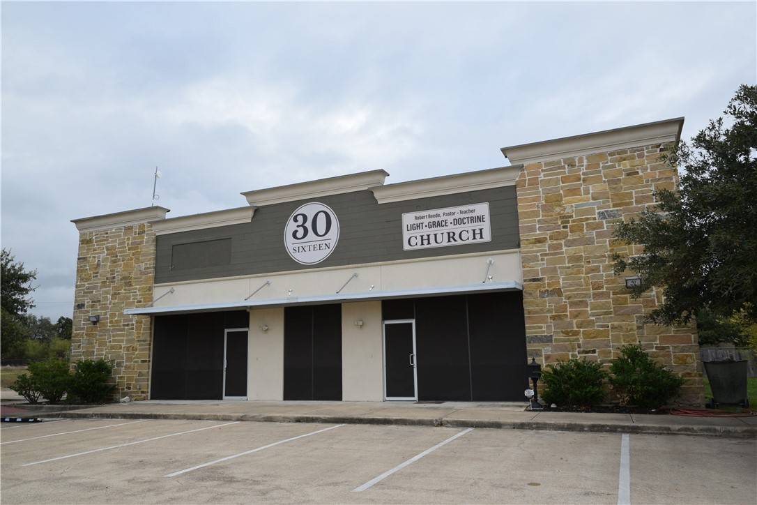 3016 E Villa Maria RD, Bryan, TX 77803