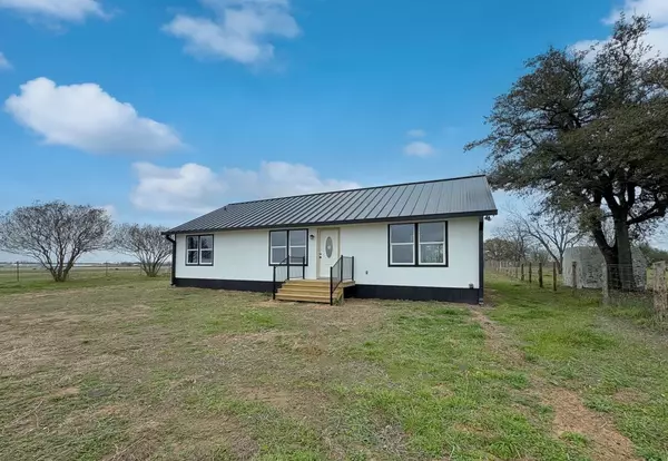 5053 E. FM 485, Cameron, TX 76520