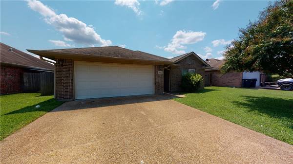 3506 Farah DR, College Station, TX 77845