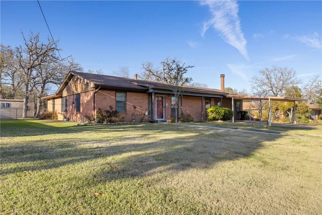 902 Mitchell ST, Bryan, TX 77802