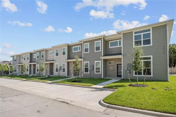 3213 Link ST #114, Bryan, TX 77801