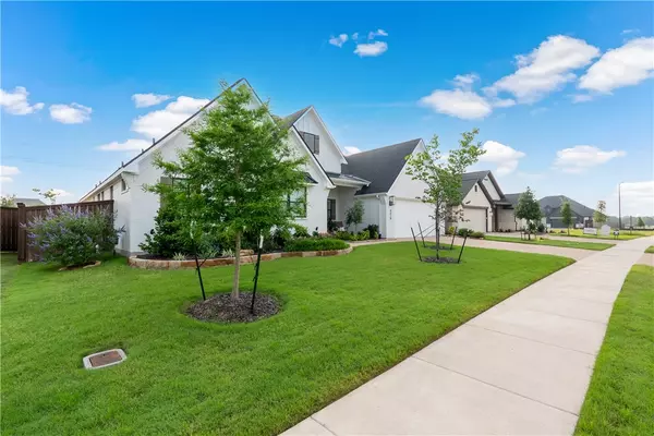 College Station, TX 77845,4829 White Ash CT
