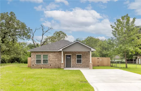 1407 Rochester ST, Bryan, TX 77803