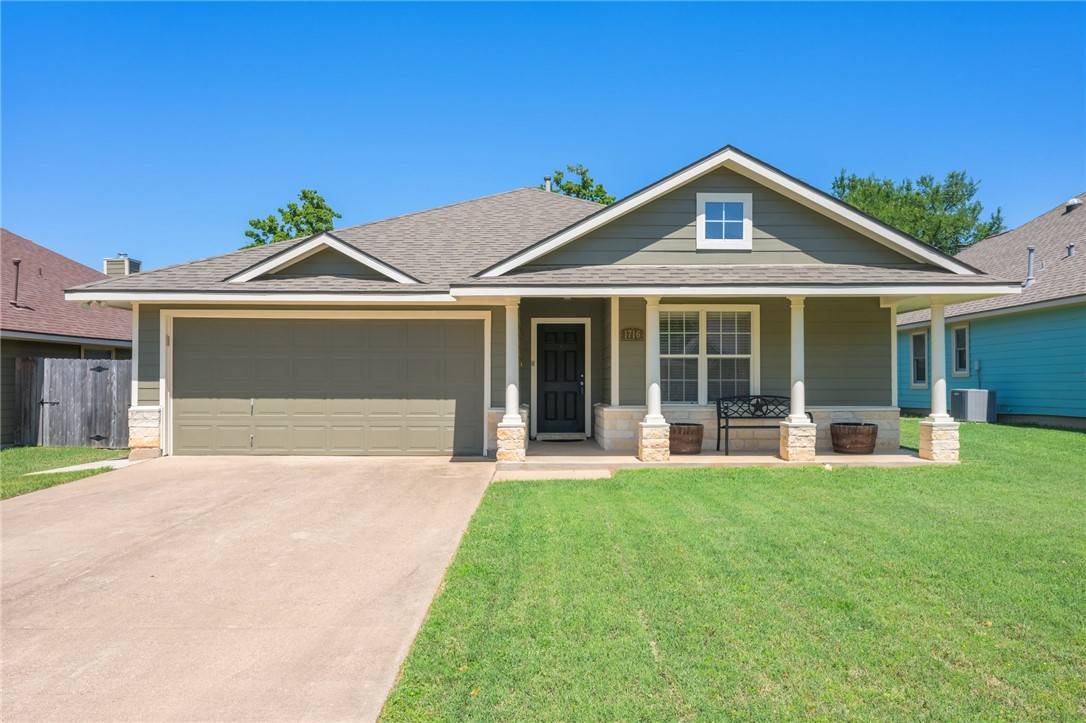 1716 Summerwood, Bryan, TX 77807