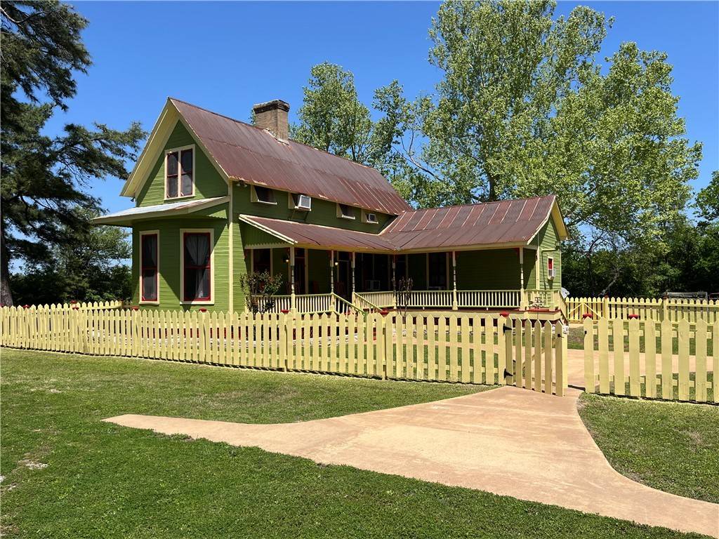 1100 Maple, Calvert, TX 77837