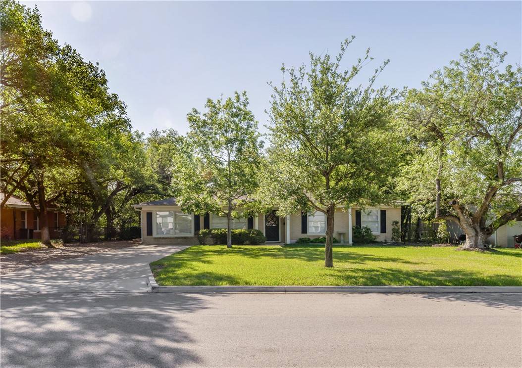 504 Bolton AVE, College Station, TX 77840