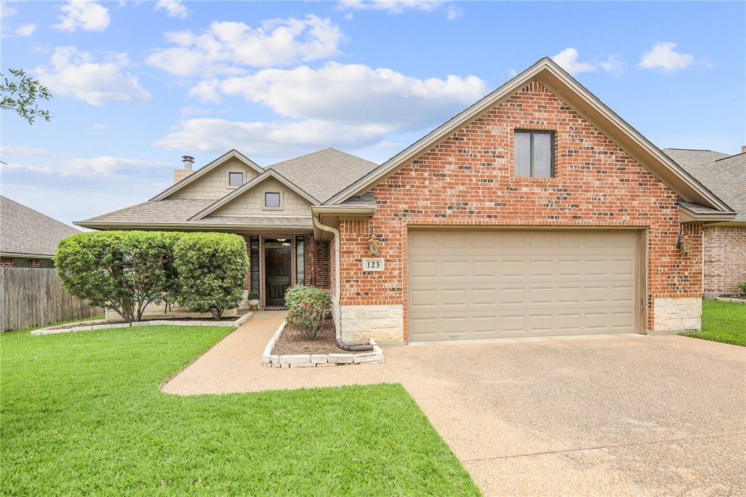 College Station, TX 77845,123 Roucourt LOOP