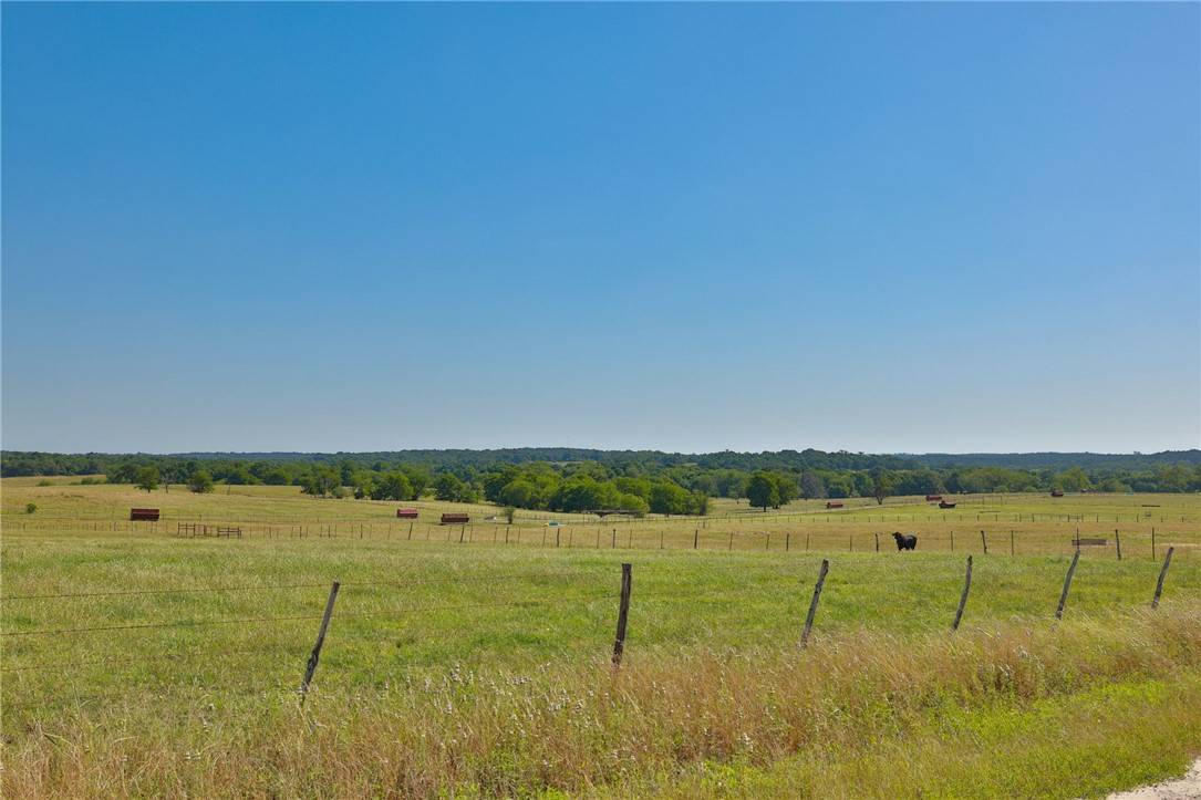 00005 County Road 305, Navasota, TX 77868