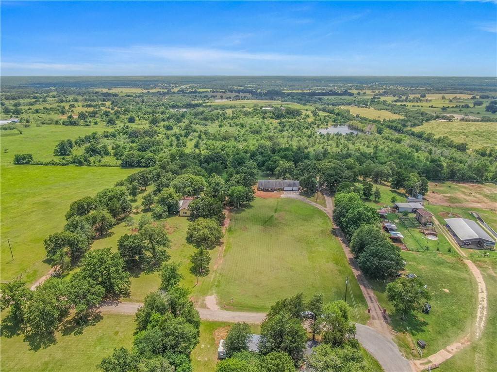 1110 County Road 439, Dime Box, TX 77853