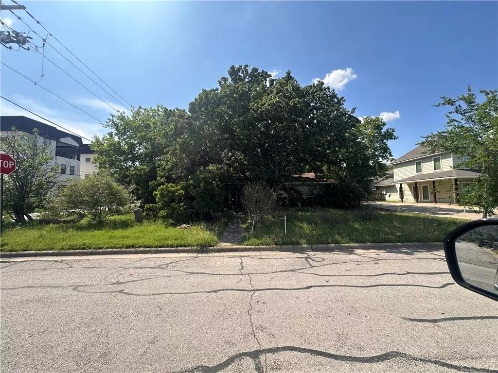 College Station, TX 77840,301 Fidelity ST