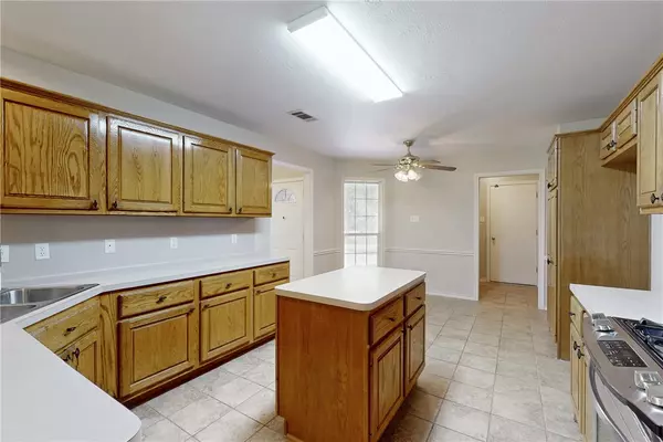 College Station, TX 77845,2600 Greenberry CIR