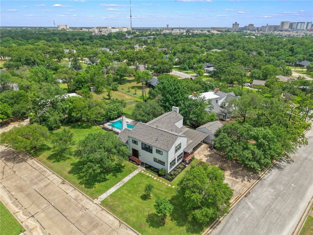 301 Hensel AVE, Bryan, TX 77801