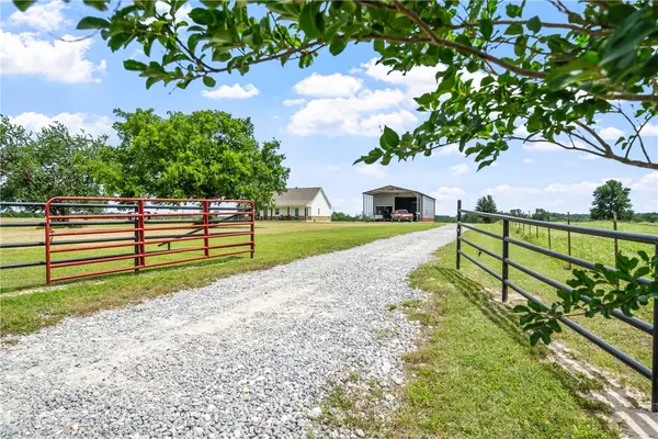 3785 County Road 405, Anderson, TX 77830