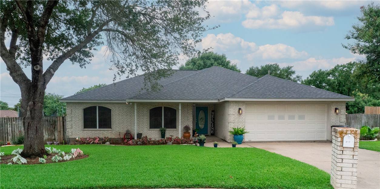 919 Alan LN, Caldwell, TX 77836