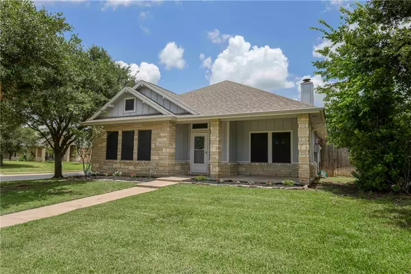 1590 Woodbine CT, Bryan, TX 77802