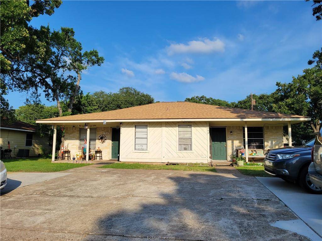 1010 Navarro DR, College Station, TX 77845