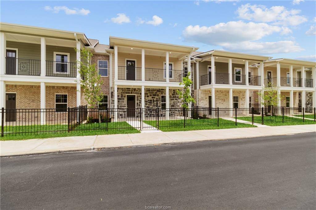 4013 Aspen ST #114, Bryan, TX 77801