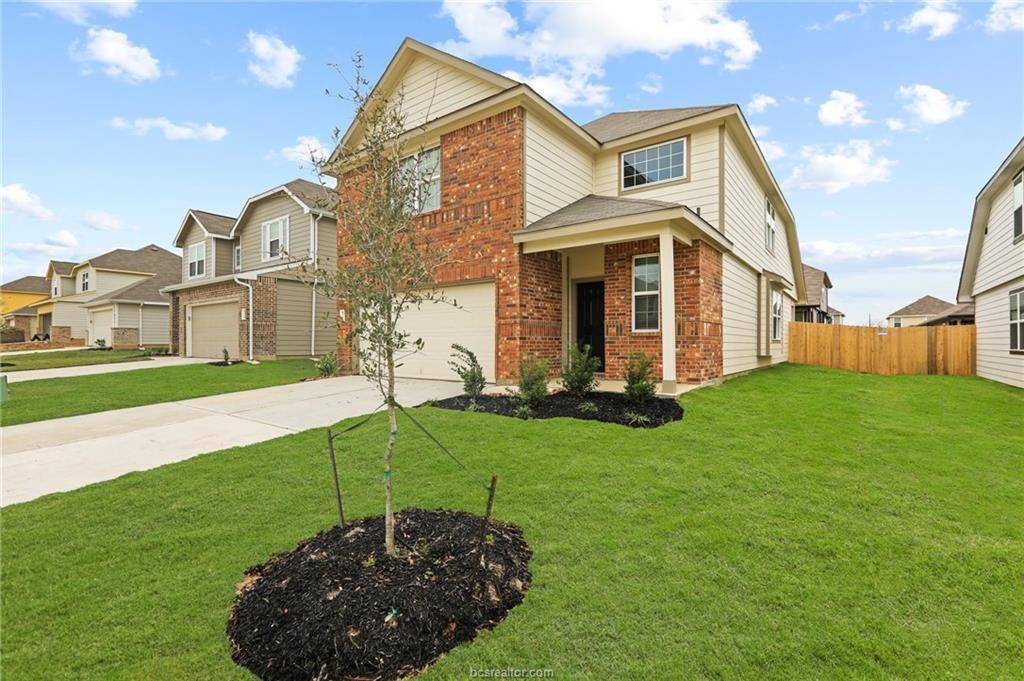 974 Harper LN, Bryan, TX 77803