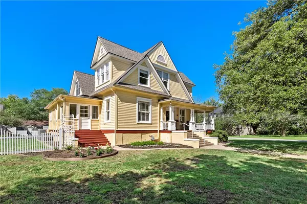 601 E 30th ST, Bryan, TX 77803
