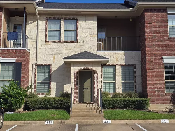 321 Forest DR, College Station, TX 77840