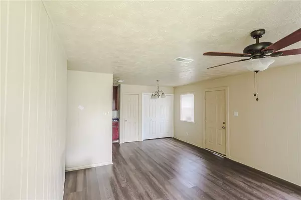 Cameron, TX 76520,601 Martin Luther King