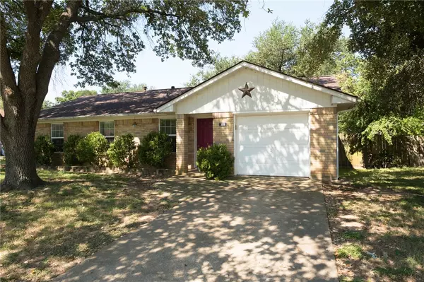 3008 Pierre PL, College Station, TX 77845
