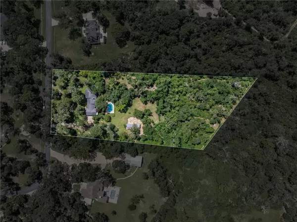 217 N Heritage Trail, Bellville, TX 77418