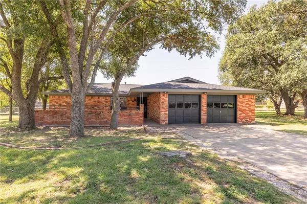 1208 N Ridgefield, College Station, TX 77840