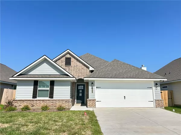 1935 Pinemont View DR, Bryan, TX 77807