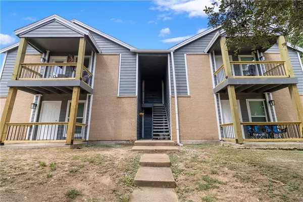 1014 Autumn #A, College Station, TX 77840