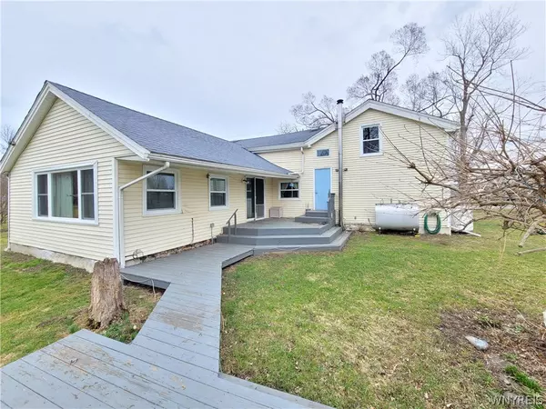 Wilson, NY 14172,2936 Daniels RD