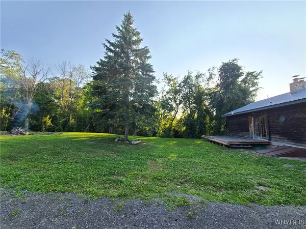 Lockport, NY 14094,3926 Lower Mountain RD