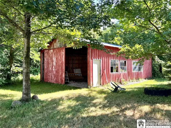 Cassadaga, NY 14718,2876 Tarbox RD