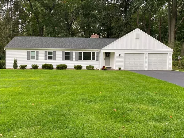 Pittsford, NY 14534,3 Creekwood LN