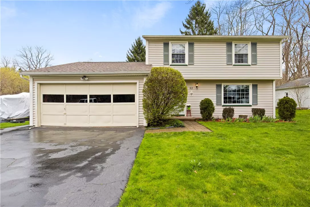 Spencerport, NY 14559,52 Village Walk