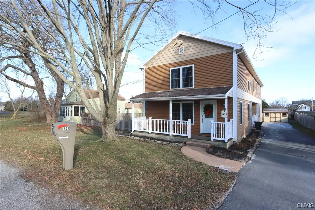 Sackets Harbor, NY 13685,208 W Washington ST