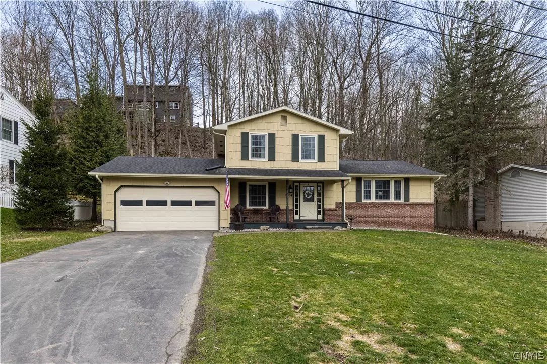 Manlius, NY 13104,7804 Ravenswood LN