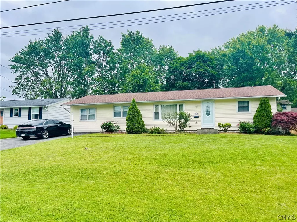 Liverpool, NY 13088,4870 Thornwood DR