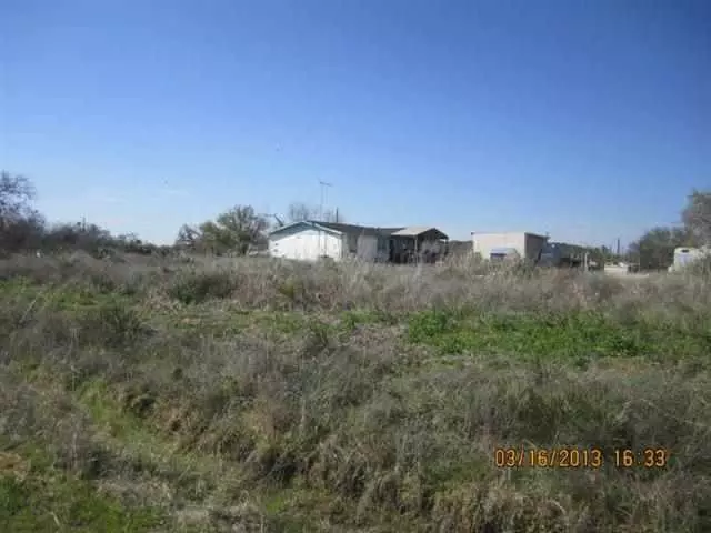 1239, 1240 Peak, Kingsland, TX 78639