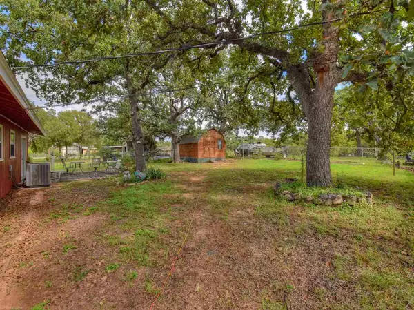 Kingsland, TX 78639,113 Carolyn Lane