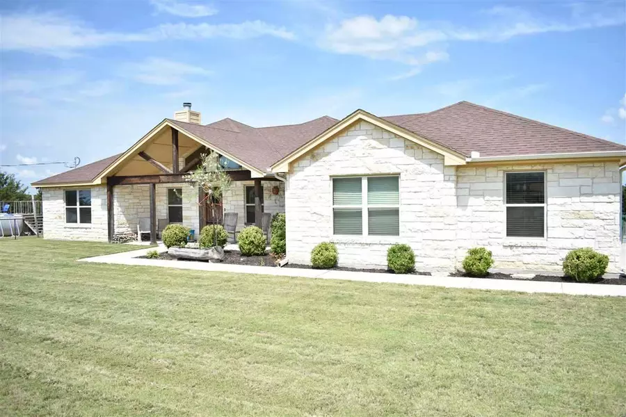 201 County Road 3375, Kempner, TX 76539