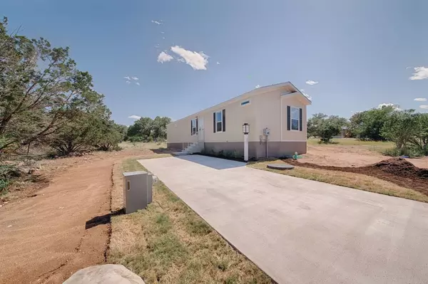 203 17th Street, Horseshoe Bay, TX 78657