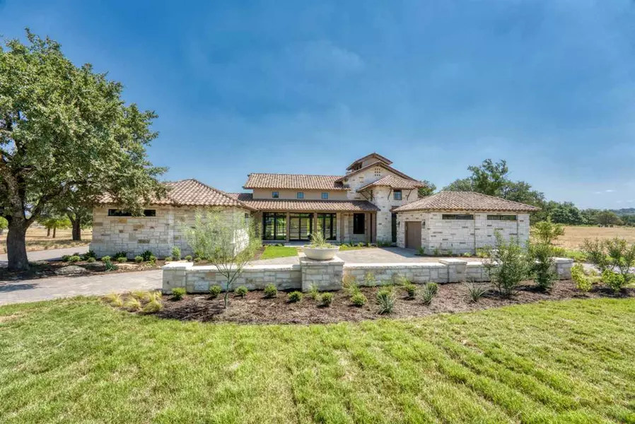 455 La Serena Loop, Horseshoe Bay, TX 78657