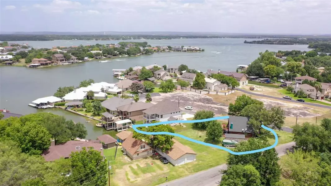 401 Lake Point DR, Horseshoe Bay, TX 78657