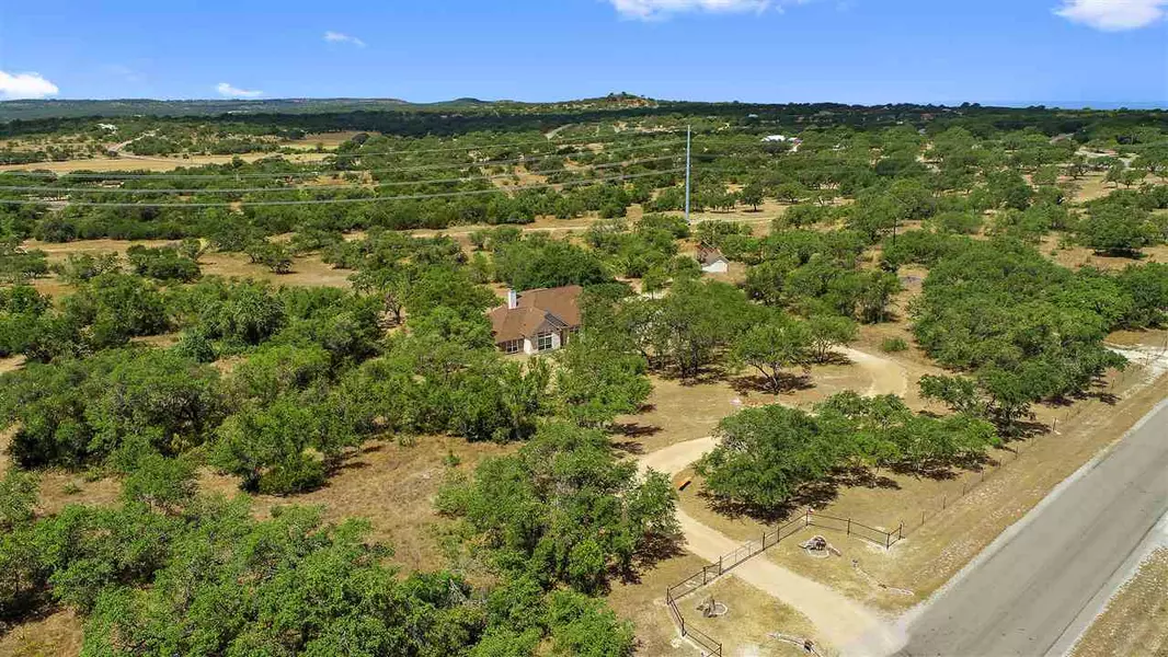 565 Cyrstal Mountain DR, Round Mountain, TX 78663