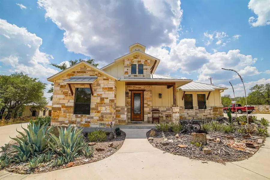 650 Amber Oaks, Burnet, TX 78611