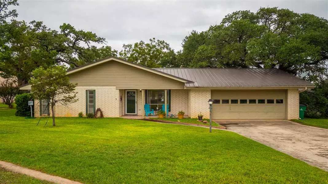 5106 River Oaks, Kingsland, TX 78639