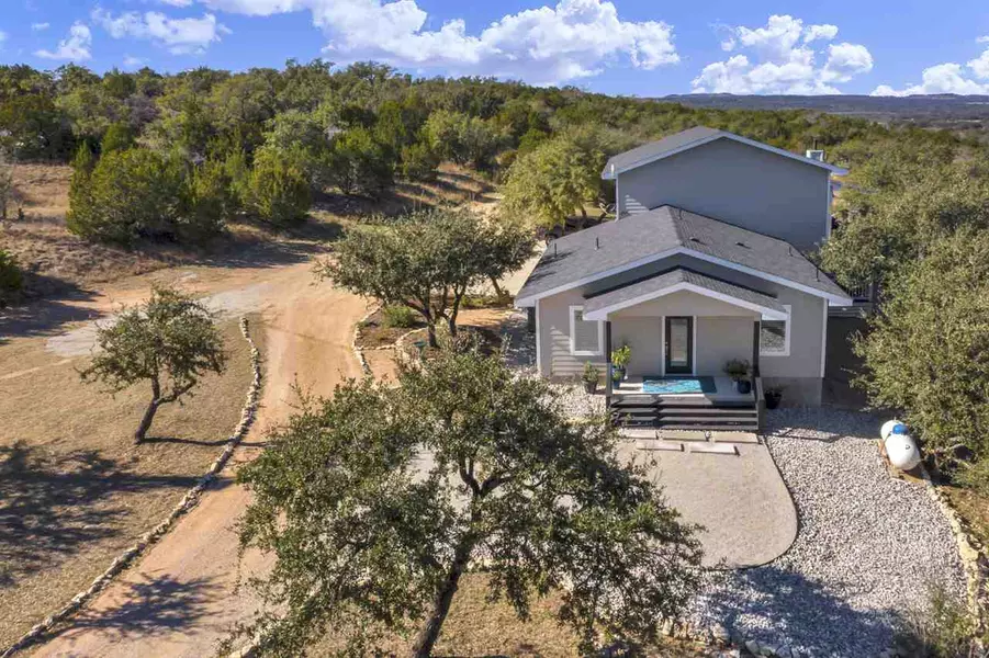 414 Gregg Dr, Spicewood, TX 78669